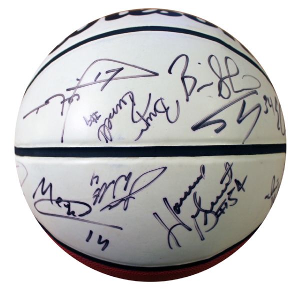 L.A. Lakers 2003-2004 Team Signed Basketball -- Including Shaquille O' Neil and Karl Malone -- With PSA/DNA COA
