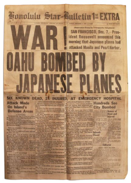 Honolulu Pearl Harbor Newspaper -- 7 December 1941 -- ''WAR! OAHU BOMBED BY JAPANESE PLANES''