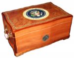 Handsome Limited Edition White House Humidor in Fine Condition