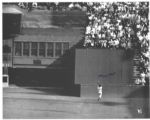 Willie Mays 20 x 16 Signed Catch Photo -- With Say Hey COA