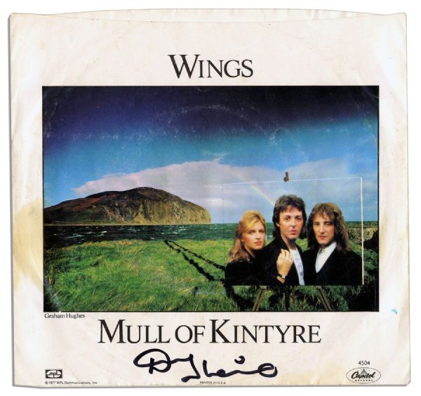 Denny Laine Signed Wings ''Mull of Kintyre'' Record Cover With the Vinyl Single Included