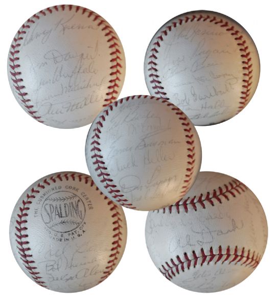 1962 San Francisco Giants Team Signed Baseball -- Willie Mays, Orlando Cepeda & 24 More