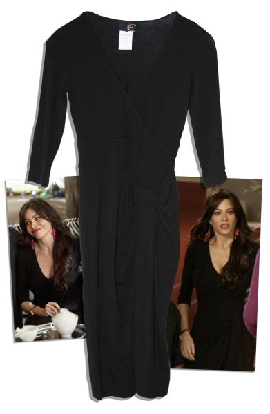 Sofia Vergara Screen-Worn Dress From the First Season of ''Modern Family''