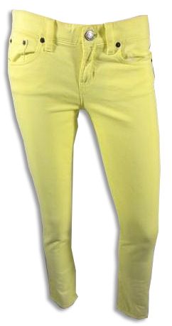 Bright Yellow Skinny Jeans Worn Onscreen By Sofia Vergara on the Hit Show ''Modern Family''