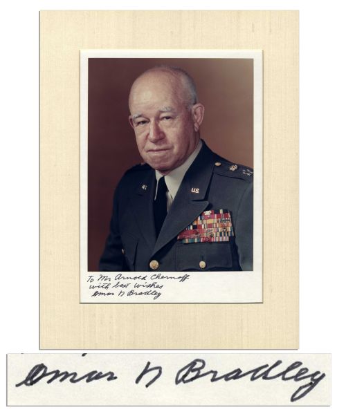 WWII Hero General Omar Bradley Signed Photo Display