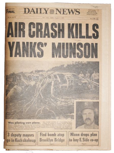 ''New York Daily News'' Paper Announcing Death of Yankees Thurman Munson -- 3 August 1979 -- Very Good