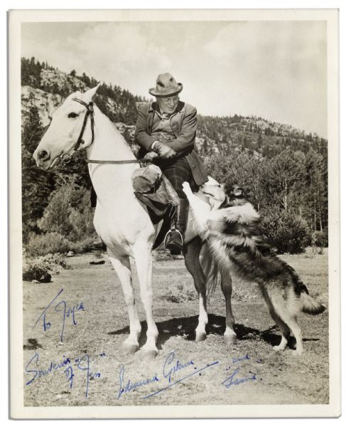 Edmund Gwenn 8'' x 10'' Photo Signed of Himself on Horseback With Lassie
