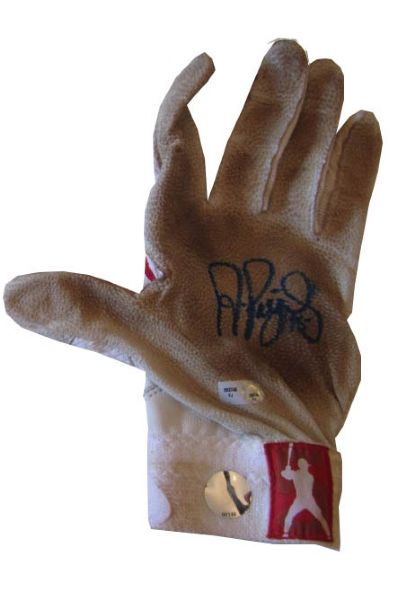 Albert Pujols Game-Worn Glove Signed -- With Official Pujols COA & Hologram