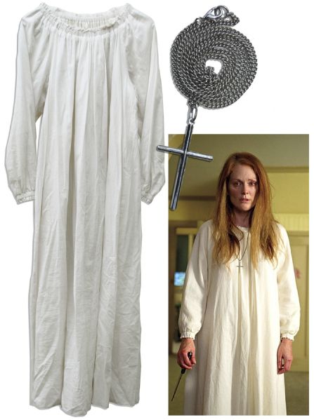 Julianne Moore Screen-Worn Wardrobe From ''Carrie''