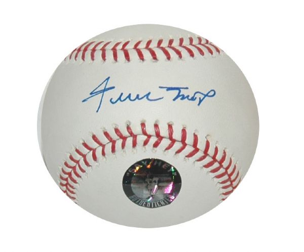 Willie Mays Signed OML Baseball -- Signed ''Willie Mays'' in Bold Blue Ink -- With Mays' ''Say Hey'' Hologram & JSA COA -- Near Fine