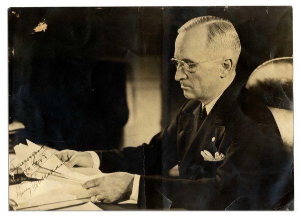 Harry S. Truman 16'' x 12'' Photo Signed