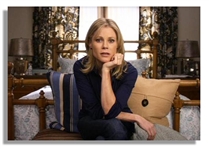 Julie Bowen Screen-Worn Wardrobe From the First Season of ''Modern Family''
