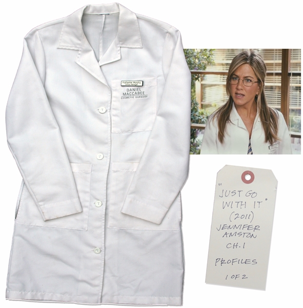 Jennifer Aniston Movie Wardrobe From ''Just Go With It''