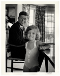 Alfred Eisenstaedt Signed 11'' x 14'' Photograph of John F. Kennedy & Daughter Caroline -- Taken During the Summer of 1960 When JFK Campaigned for President