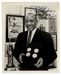 Olympic Track & Field Hero Jesse Owens 8'' x 10'' Photo Signed
