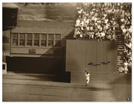 Willie Mays 20 x 16 Signed Catch Photo -- With Say Hey COA