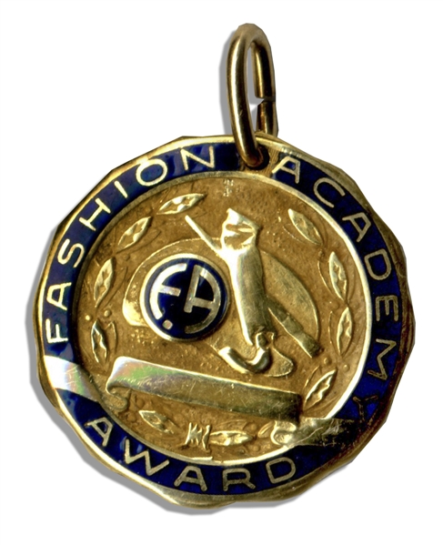 Duchess of Windsor, Wallis Simpson Personally Owned ''Fashion Academy'' Award Medallion -- Inscribed to Verso, ''Duchess of Windsor International Society '54''