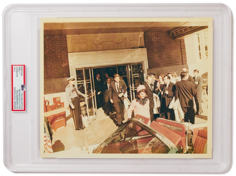 Original 10 x 8 Photo of John and Jackie Kennedy in Dallas -- Taken by Cecil W. Stoughton the Morning of the Assassination -- Encapsulated & Authenticated by PSA as Type I Photograph