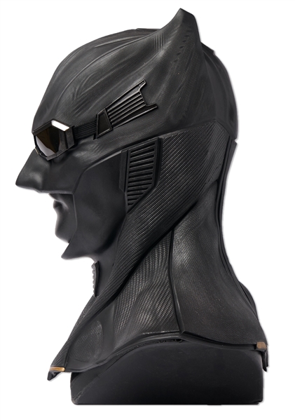 Ben Affleck Signed ''Batman'' Cowl Display