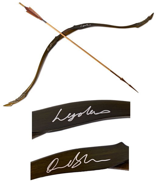Orlando Bloom Signed Longbow, His Weapon From ''The Hobbit''