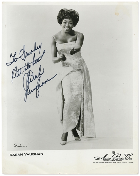 Sarah Vaughan Signed 8 x 10 Photo
