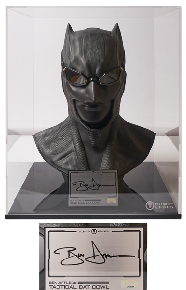 Ben Affleck Signed ''Batman'' Cowl Display