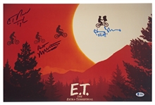 ''E.T. the Extra-Terrestrial'' Cast-Signed 18'' x 12'' Photo -- With Beckett COA
