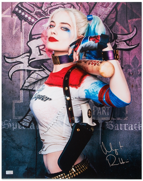 Margot Robbie Signed 16'' x 20'' Photo as Harley Quinn