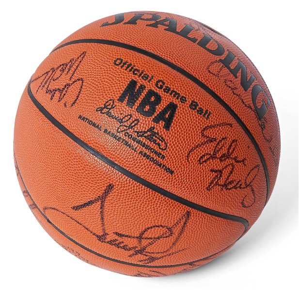 Chicago Bulls Team-Signed Basketball from 1993 -- Signed by 13 Players Including Michael Jordan, Scottie Pippen, Horace Grant, B.J. Armstrong & Bill Cartwright