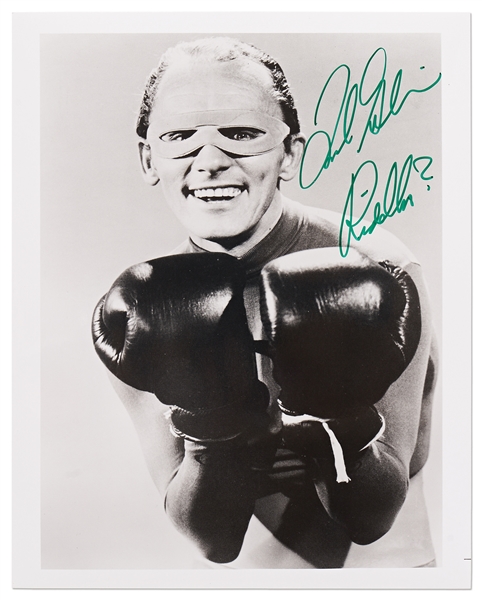 Frank Gorshin Signed 8'' x 10'' Photo as the Riddler in ''Batman'' -- With PSA/DNA COA