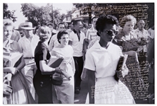 Elizabeth Eckford Handwritten Signed 20 x 13.375 Photo Essay From Her First Day of School as Part of the Little Rock Nine -- ...Someone yelled Get a rope. Drag her over to the tree!...