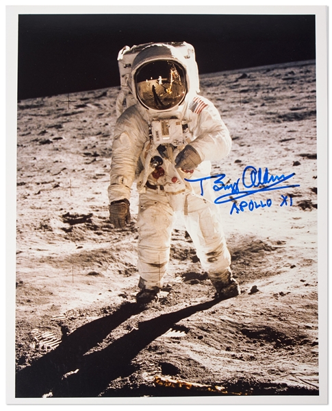 Buzz Aldrin 8'' x 10'' Photo Signed ''Buzz Aldrin / Apollo XI'' 