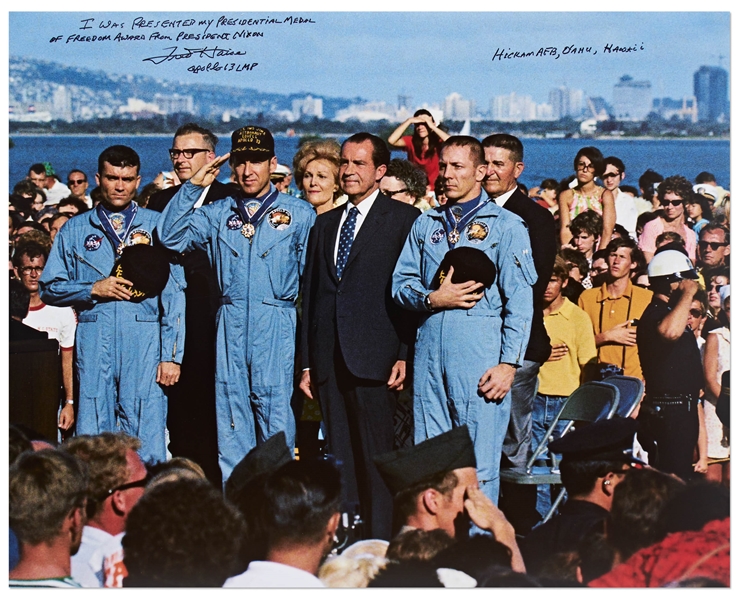 Fred Haise Signed 20'' x 16'' Photo of the Apollo 13 Crew Accepting the Presidential Medal of Freedom Award