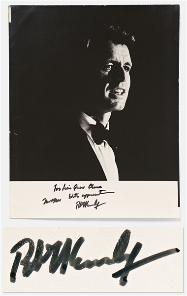Robert F. Kennedy Signed 8'' x 10'' Photo