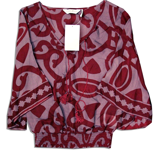 Sofia Vergaras Guess by Marciano Blouse From Modern Family