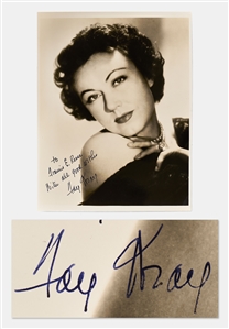 Fay Wray Signed Photo Measuring 7.75 x 10